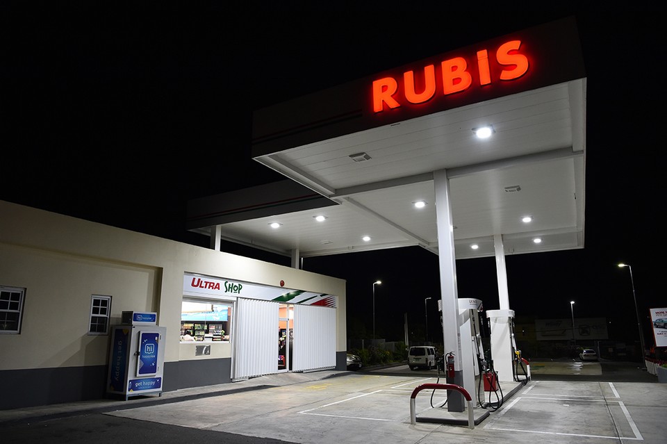 Fuels in service stations Retail by Rubis Energie